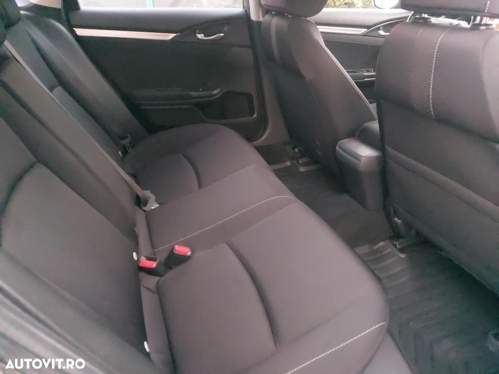 Honda Civic 1.5 i-VTEC Turbo Elegance - 14