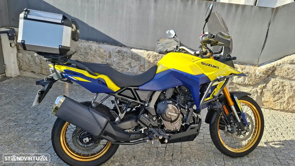 Suzuki v-strom v - 1