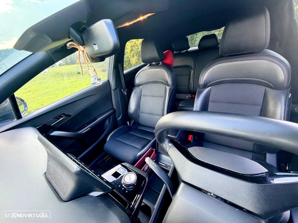 MG MG4 64 kWh Luxury - 7