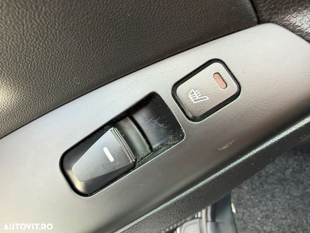 Hyundai ix35 2.0 CRDI 4WD Automatik Fifa World Cup Gold Edition - 16