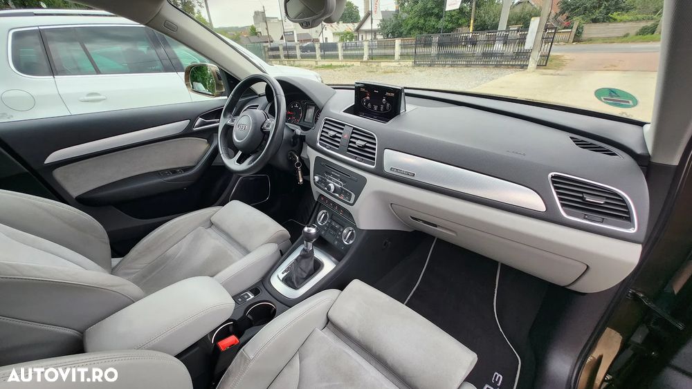 Audi Q3 2.0 TDI Quattro S-Tronic - 30