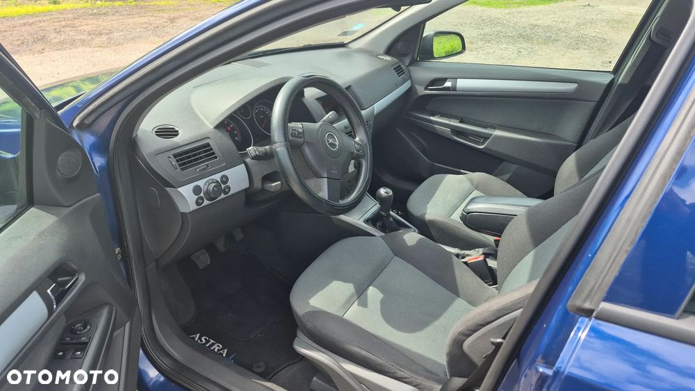 Opel Astra 1.6 - 5