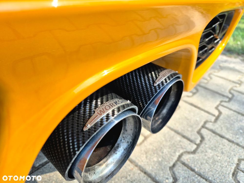 MINI John Cooper Works Standard - 25