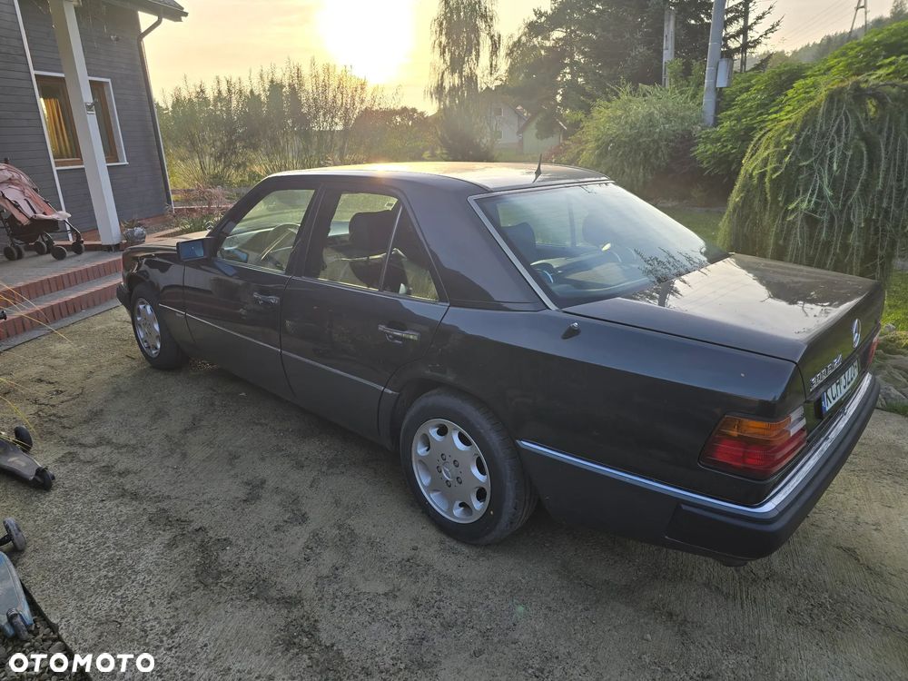 Mercedes-Benz W124 (1984-1993) - 5