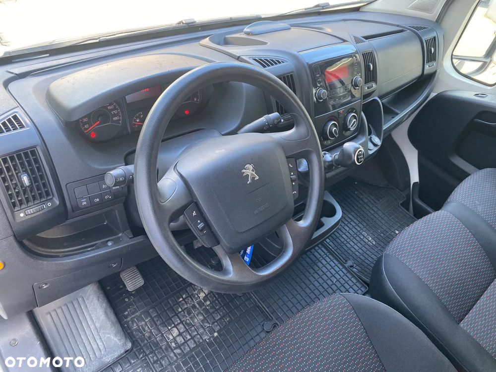 Peugeot BOXER Brygadówka (DOKA) + Skrzynia otwarta - 18