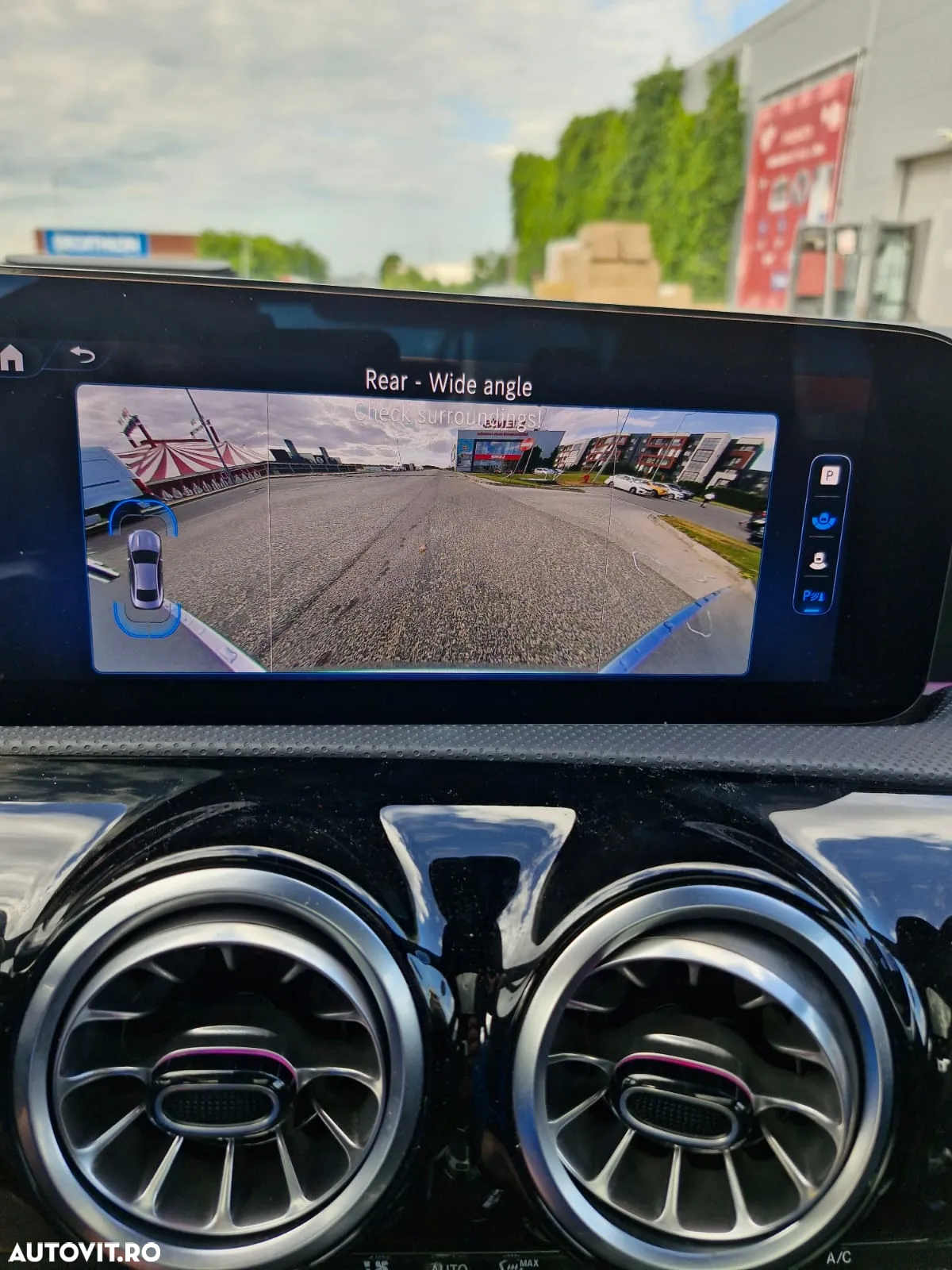 Mercedes-Benz CLA 180 d Coupe - 8