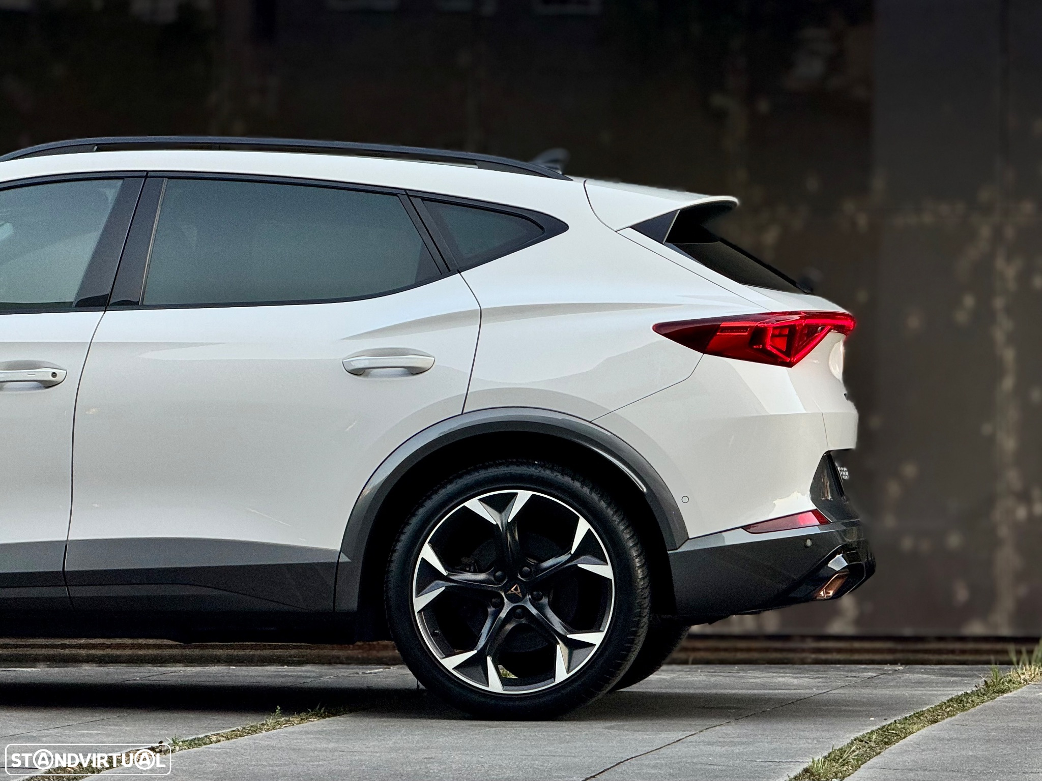Cupra Formentor 1.4 e-Hybrid DSG VZ - 38