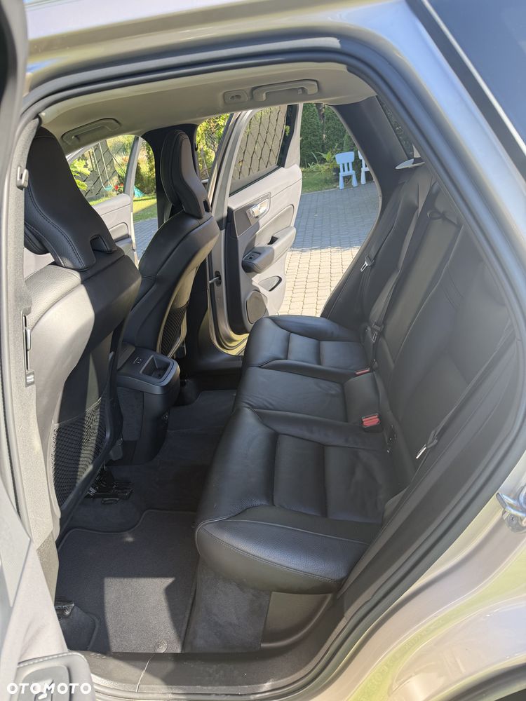 Volvo XC 60 B4 B Plus Bright - 7