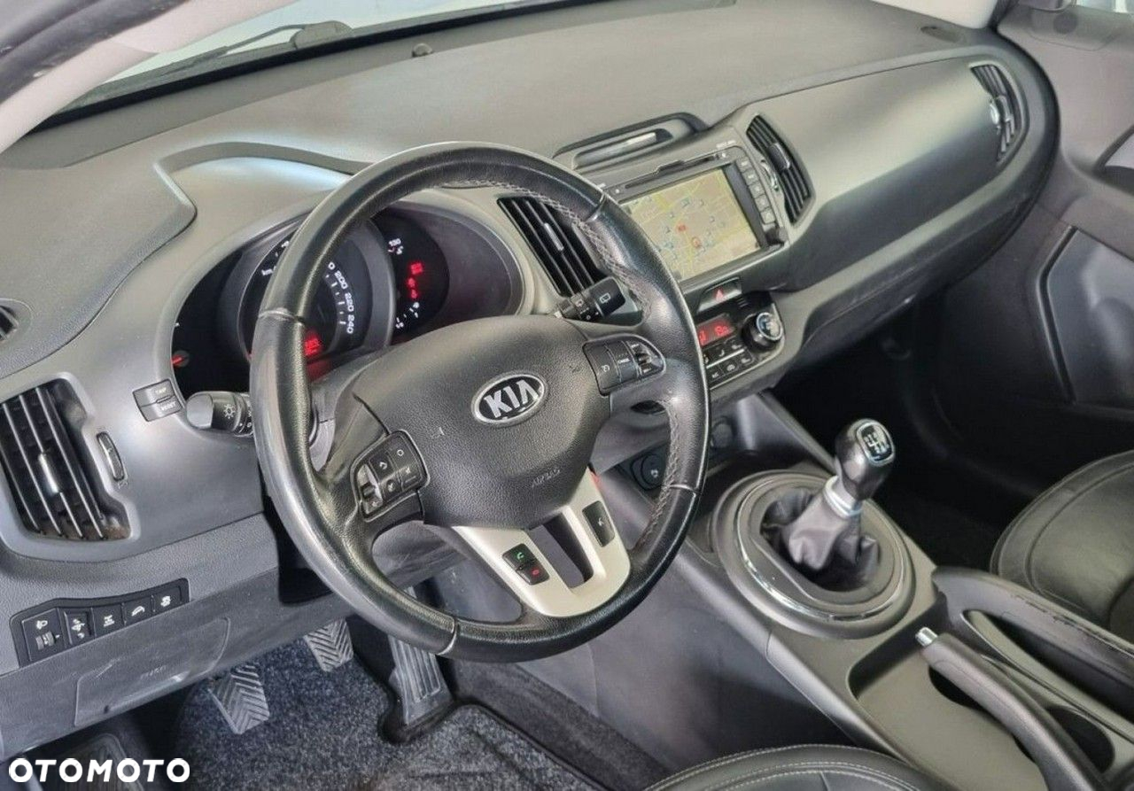 Kia Sportage - 12