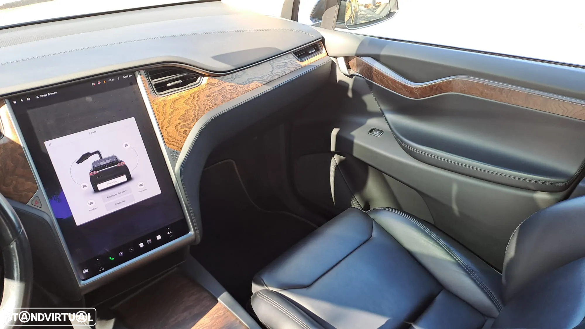 Tesla Model X 100D - 14