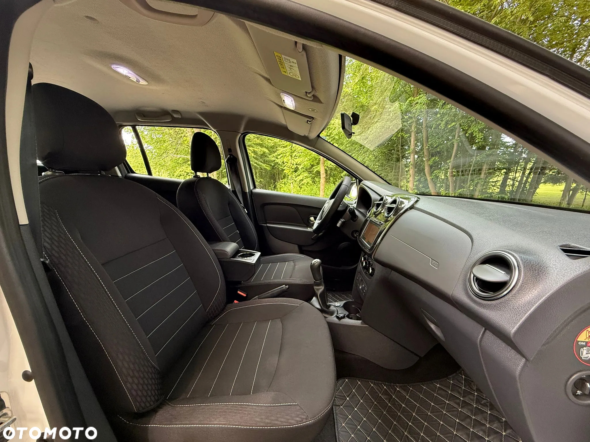 Dacia Logan MCV 1.0 TCe Laureate S&S - 24