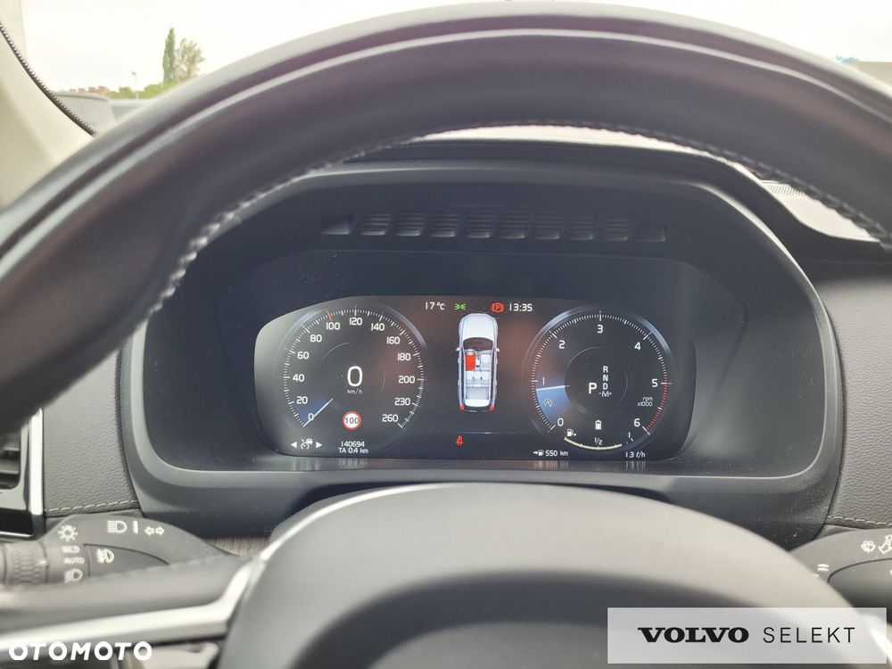 Volvo XC 90 - 12