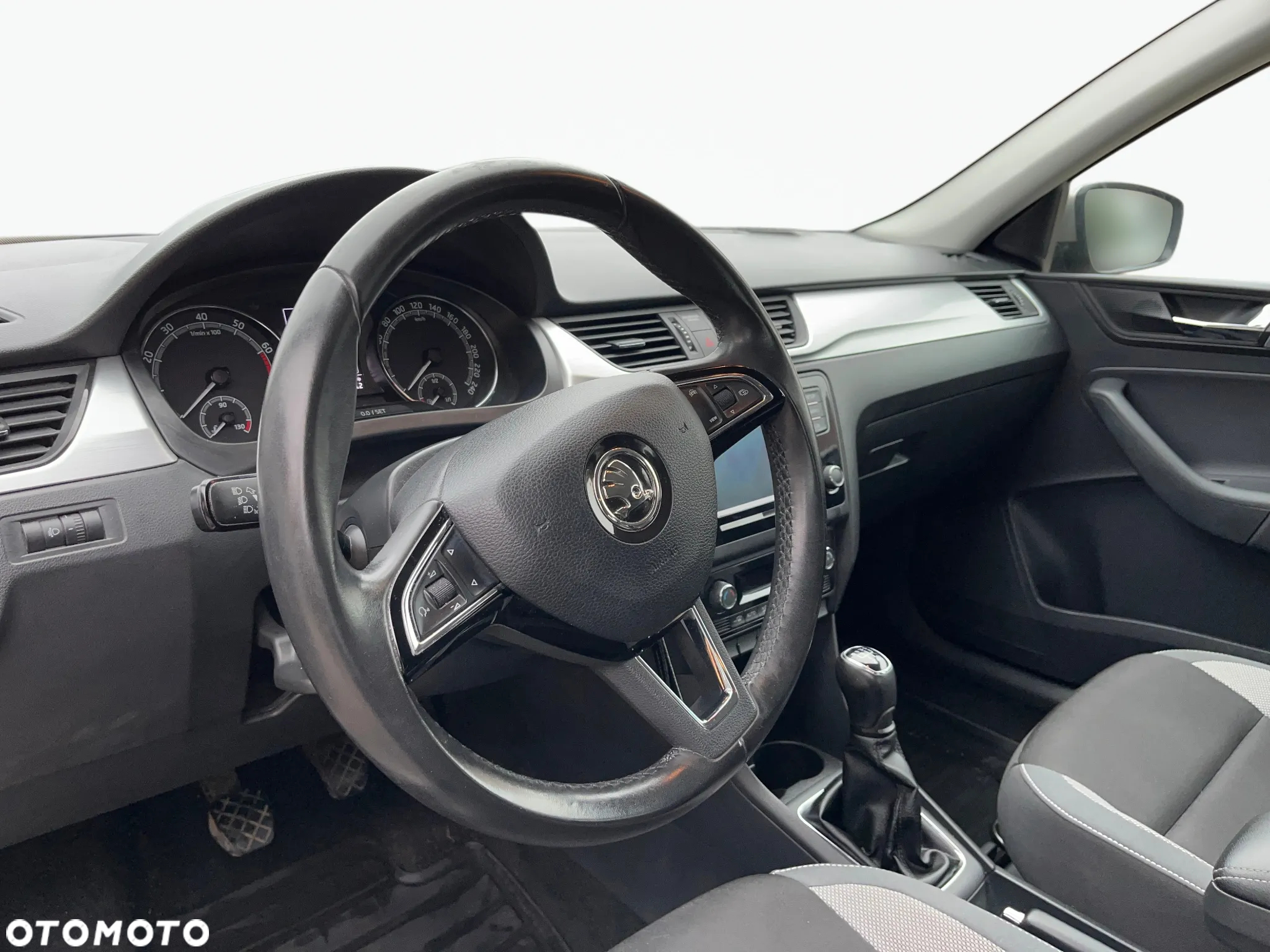 Skoda RAPID 1.0 TSI Ambition - 10