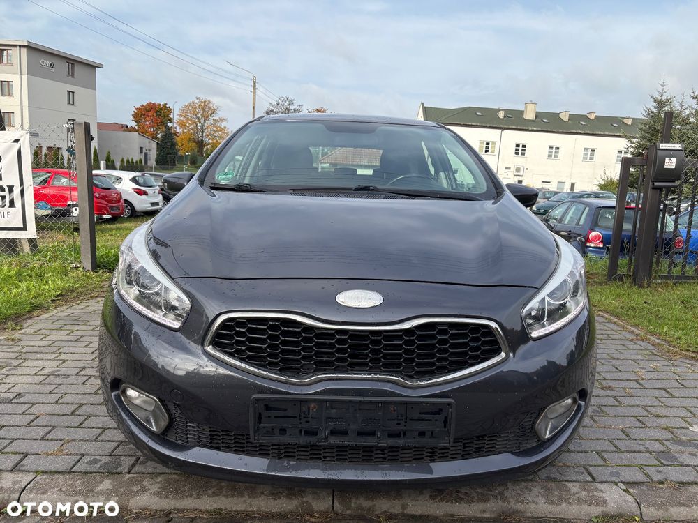 Kia Ceed 1.4 CVVT - 2