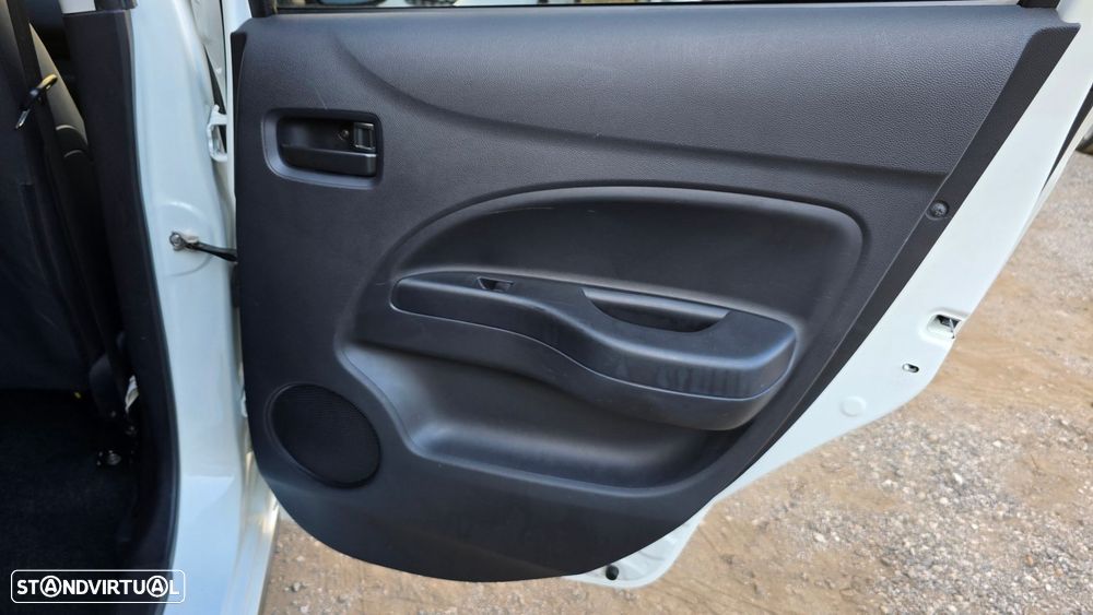 Mitsubishi Space Star 1.2 Intense ClearTec - 32