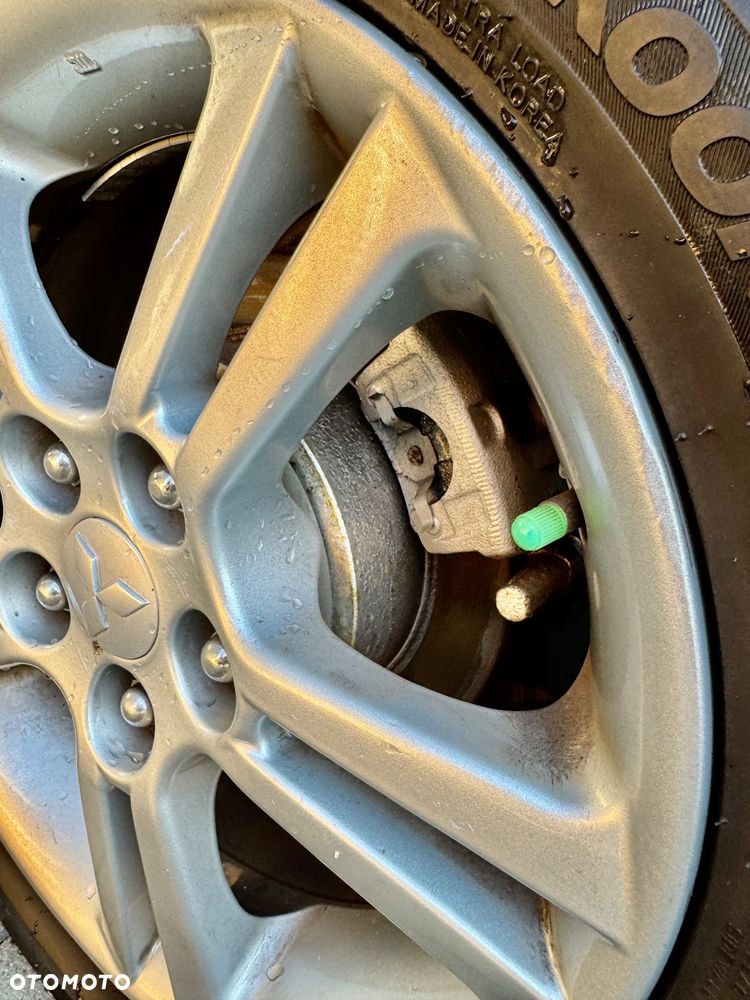 Mitsubishi Lancer Kombi 2.0 Comfort - 33