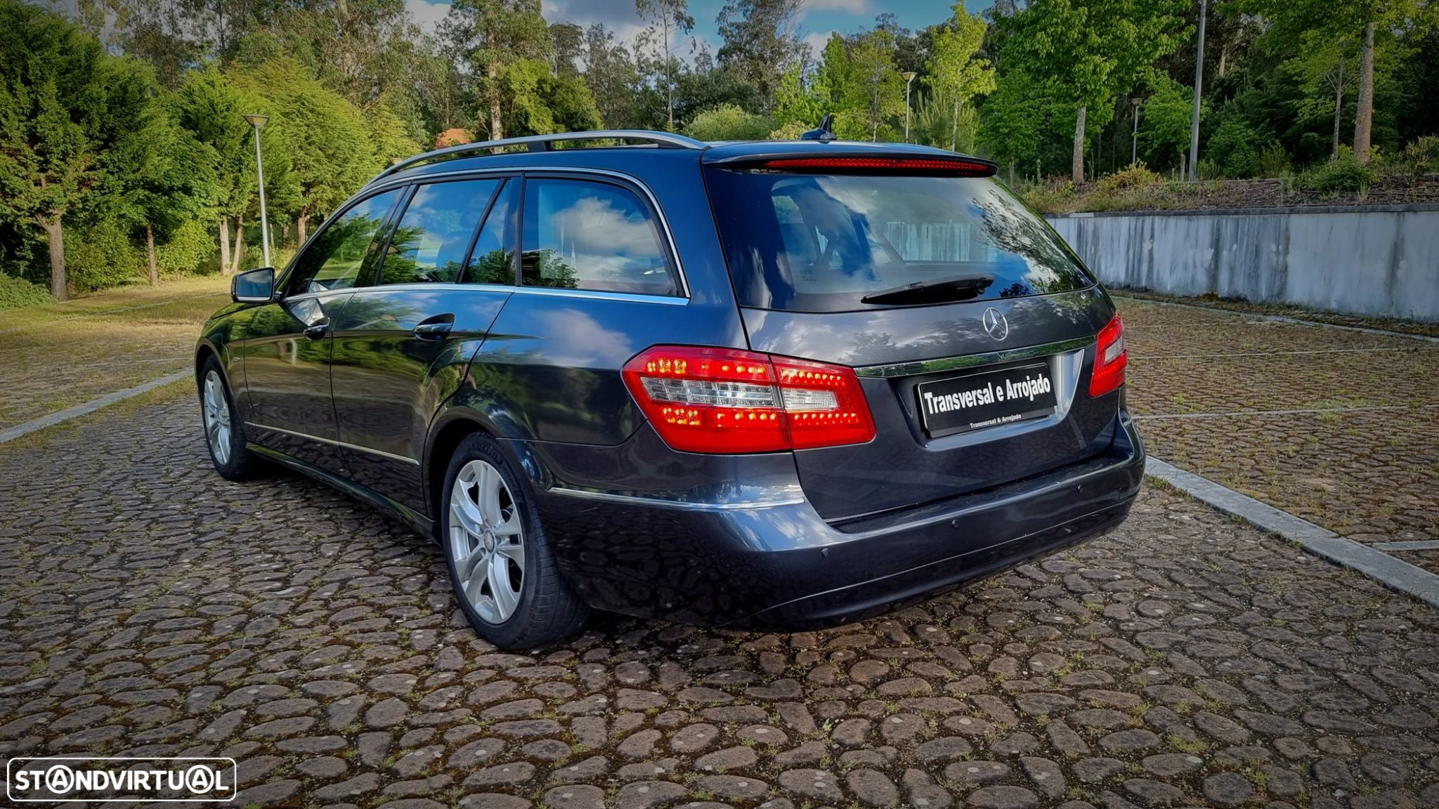 Mercedes-Benz E 220 CDi Avantgarde BlueEfficiency - 18