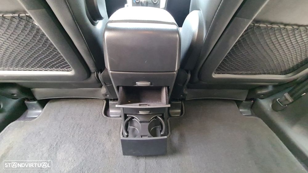 Chevrolet Captiva 2.0 VCDi Seven 7L - 10