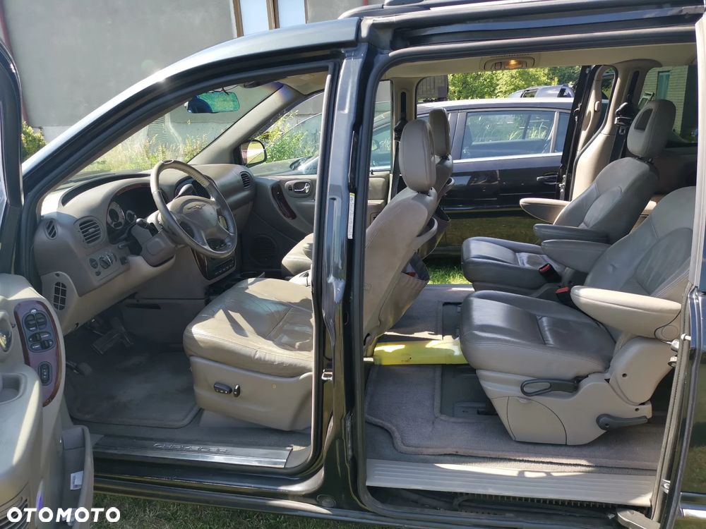 Chrysler Grand Voyager 3.3L Limited - 9