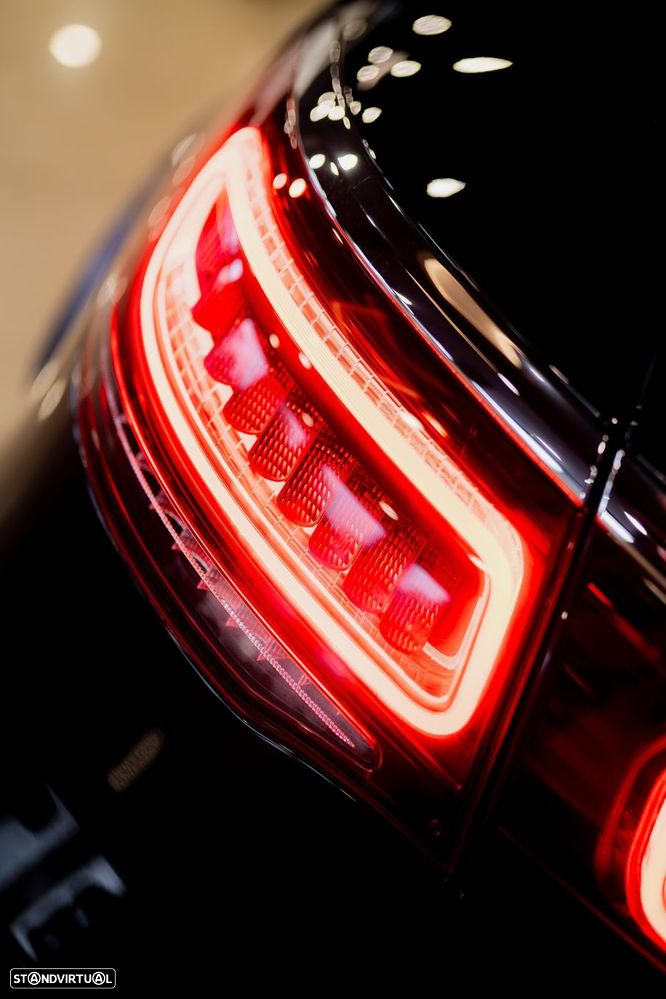 Mercedes-Benz GLC 300 de Coupe 4Matic 9G-TRONIC AMG Line - 46