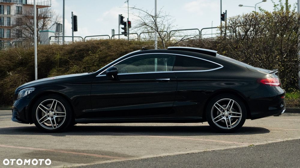 Mercedes-Benz Klasa C 300 d 9G-TRONIC AMG Line - 4