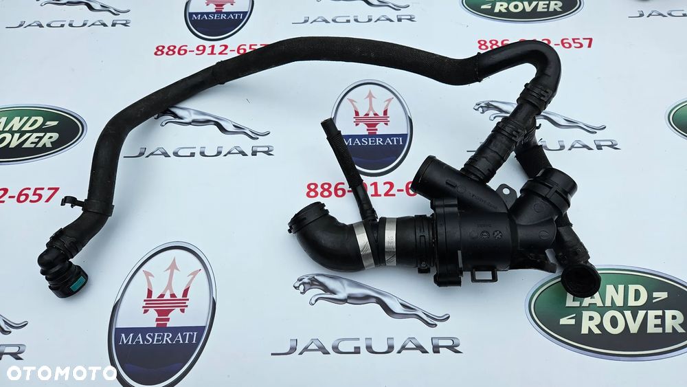 Jaguar XJ 351 2010-2015  3.0 SC 306PS 340 KM 5.0 508PN 385 KM 5.0 SC 510KM 508PS Termostat Króciec termostatu Przewód wody Rurka Obudowa termostatu 8W93-8A587-AG DX23-9A587-AA - 2