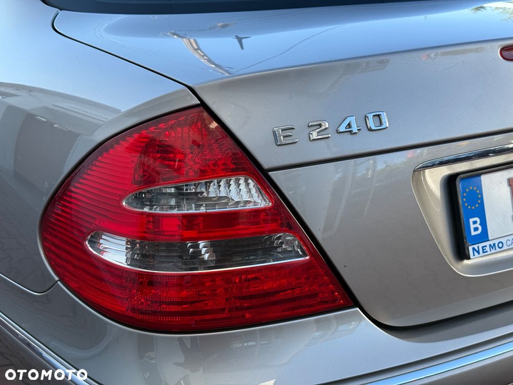 Mercedes-Benz Klasa E - 12