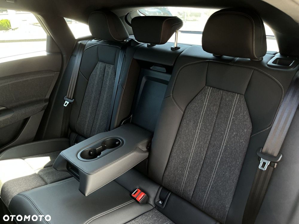 Audi Q6 e-tron - 21