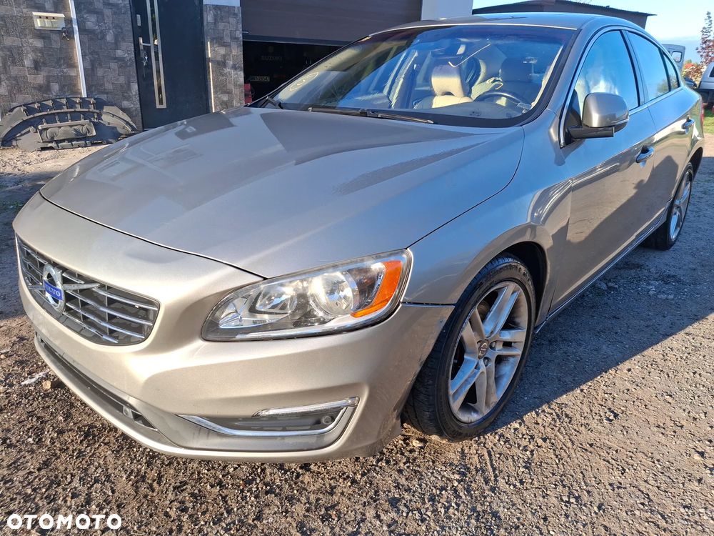 Volvo S60 T5 Geartronic Momentum - 1