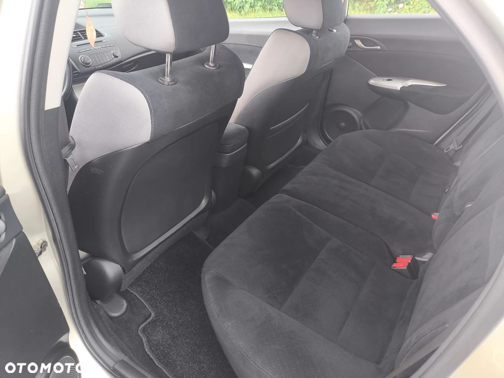Honda Civic - 10