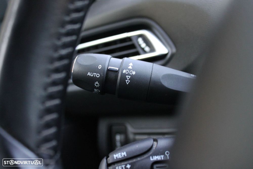 Peugeot 308 SW 1.5 BlueHDi Style - 7