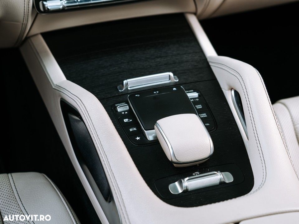 Mercedes-Benz GLS - 35