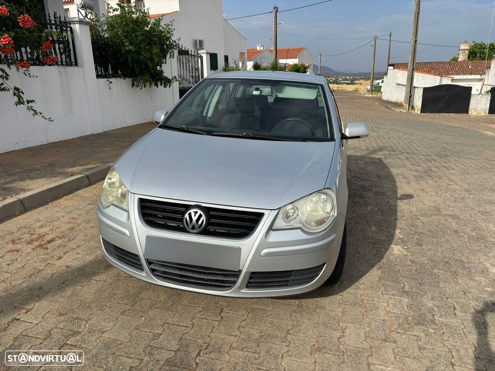 VW Polo 1.4 TDi Confortline - 1