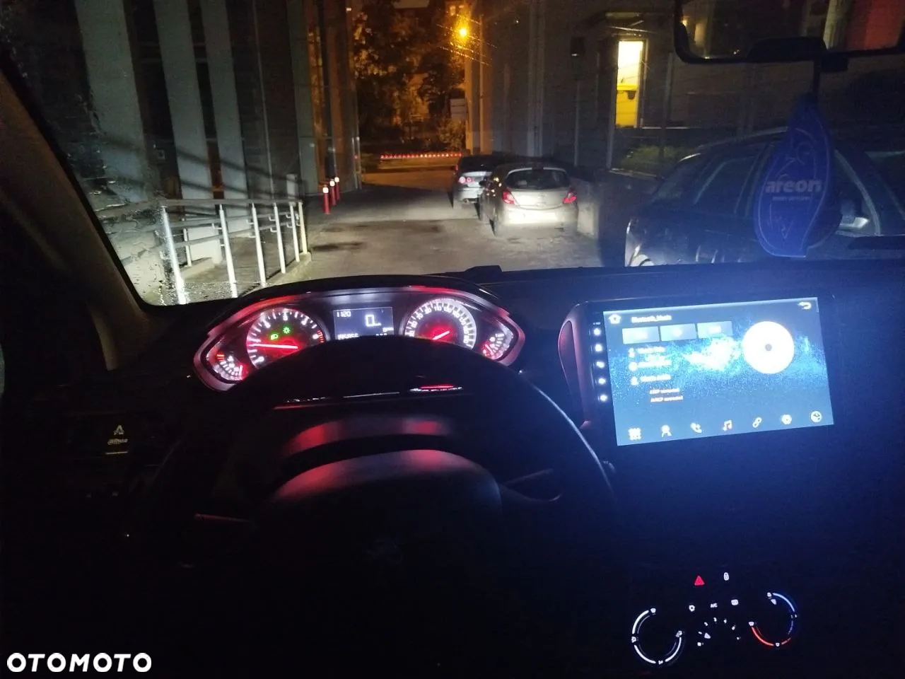 Peugeot 208 1.4 HDi Access - 13