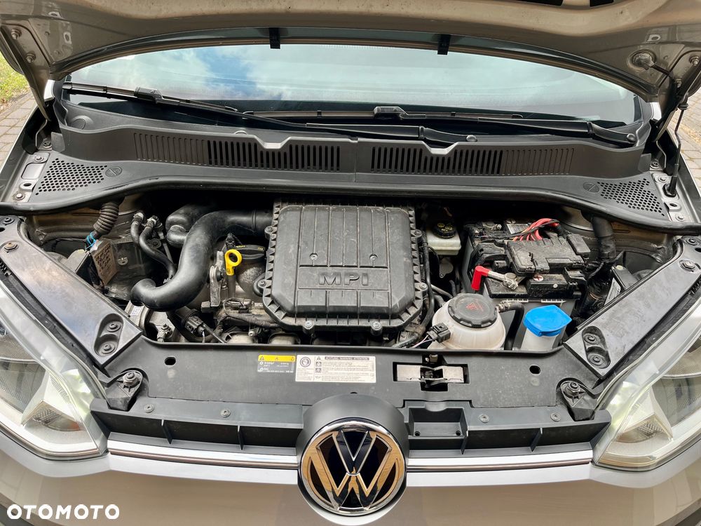 Volkswagen up! 1.0 street - 13