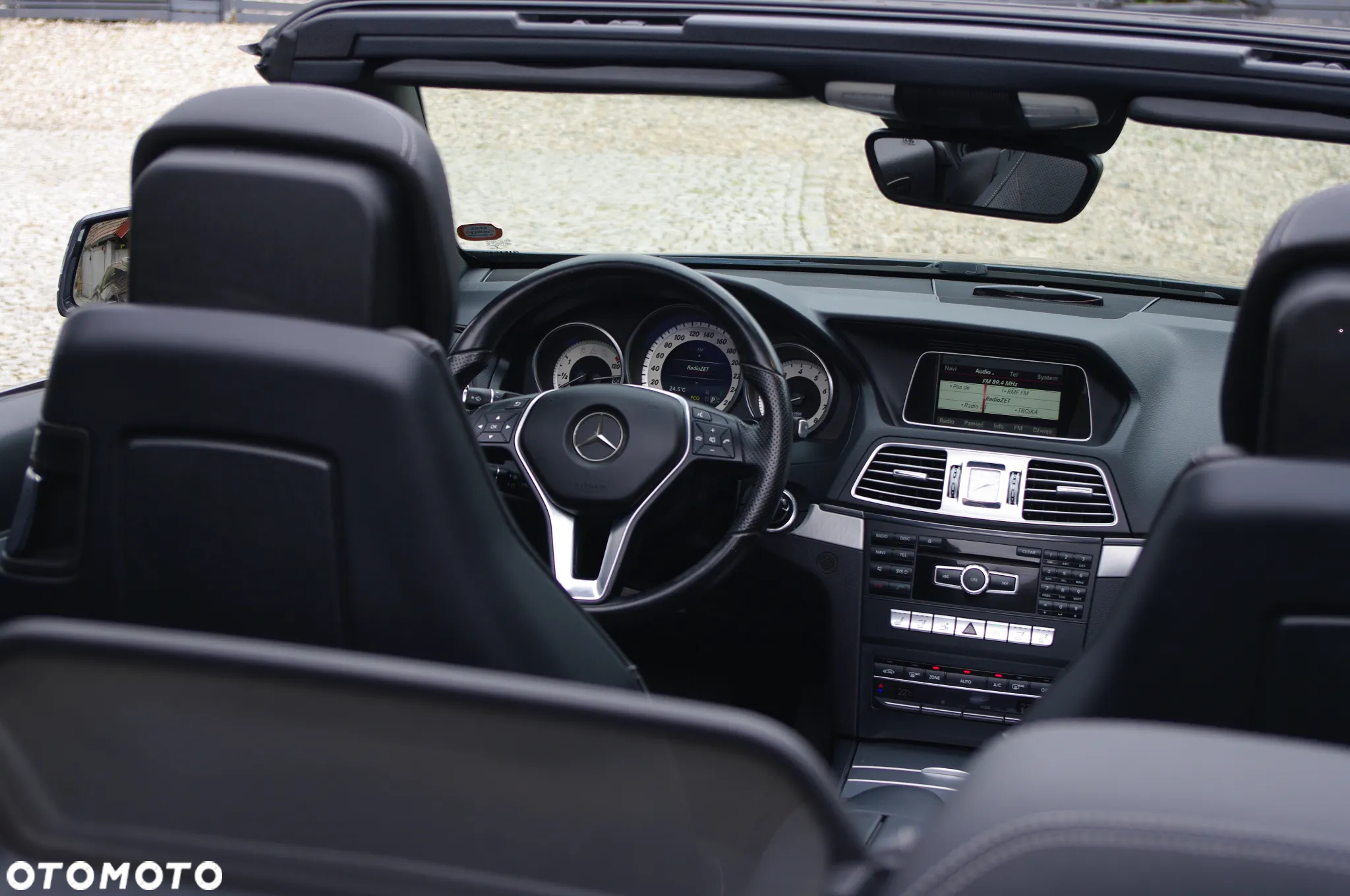 Mercedes-Benz Klasa E 250 Cabrio 7G-TRONIC Sport Edition - 16