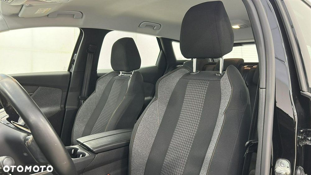 Peugeot 3008 - 10