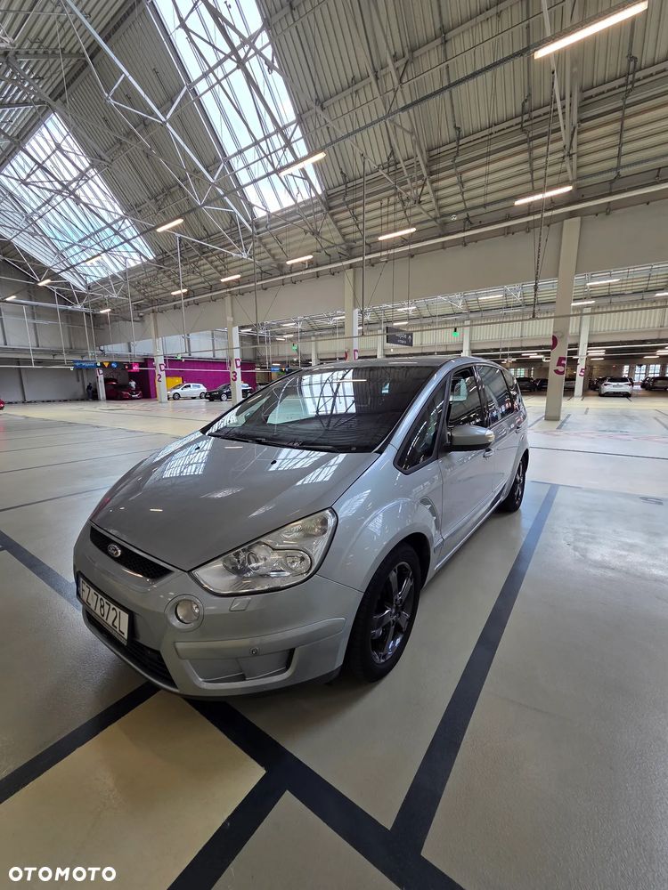 Ford S-Max 2.0 TDCi Titanium - 1