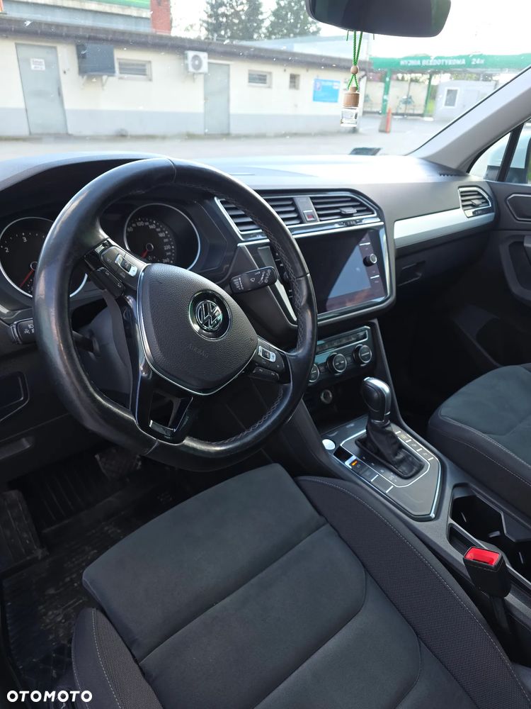 Volkswagen Tiguan - 15