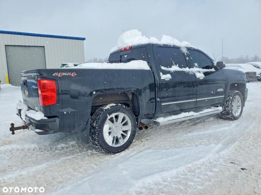 Chevrolet Silverado - 12