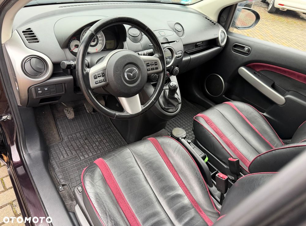 Mazda 2 1.5 Dynamic - 9