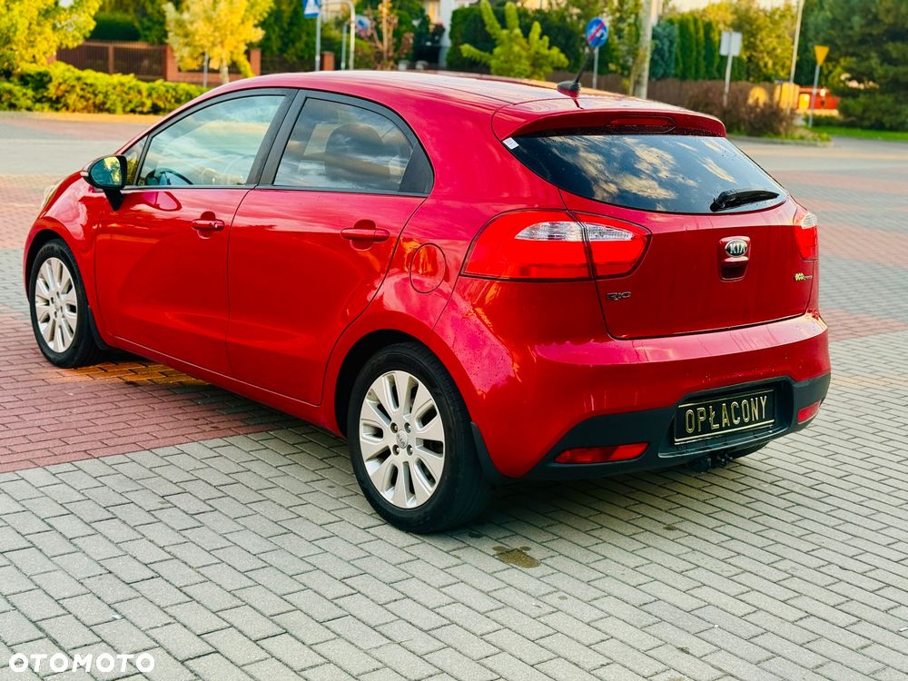 Kia Rio - 3
