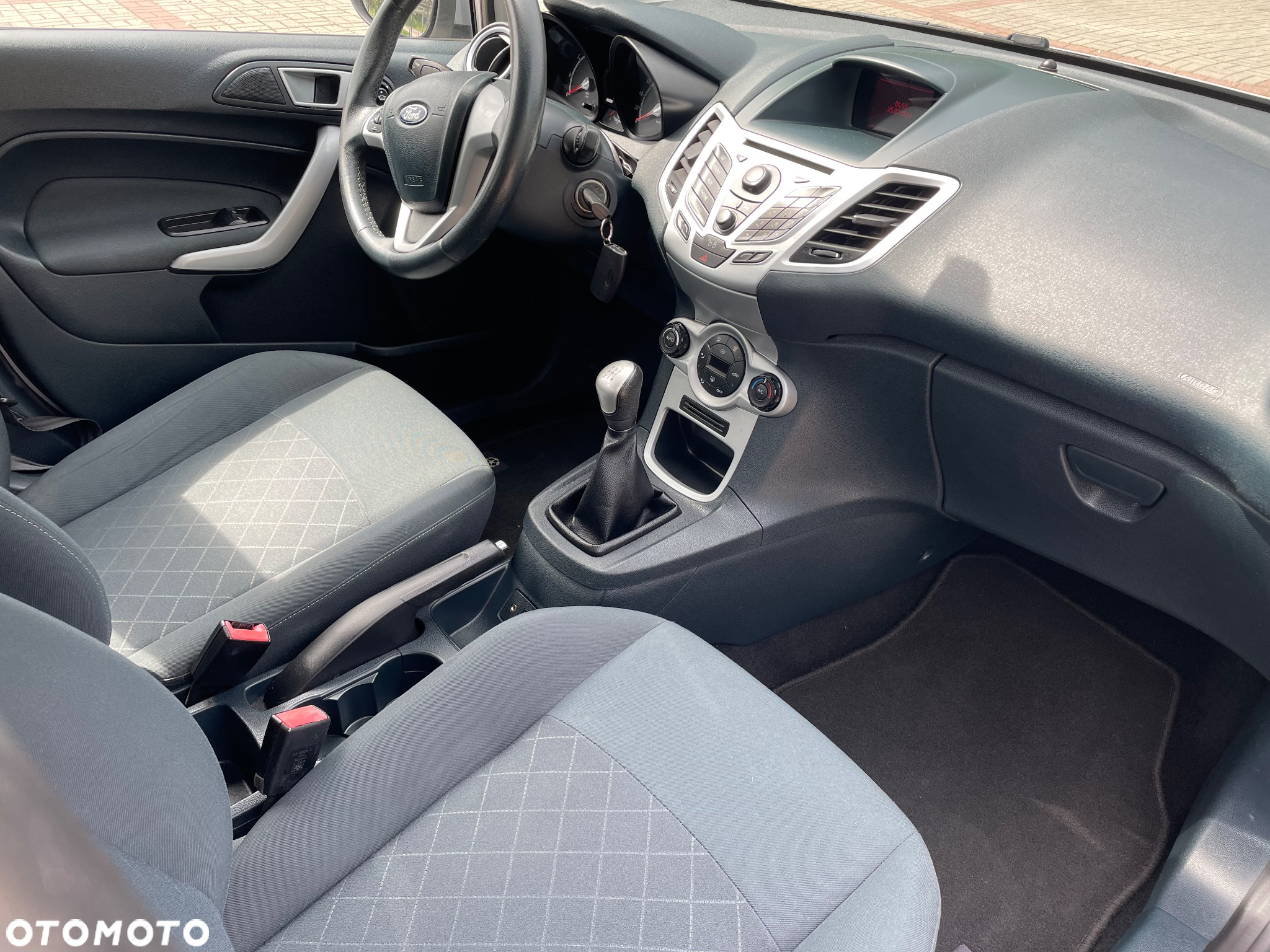 Ford Fiesta 1.4 Silver X - 15