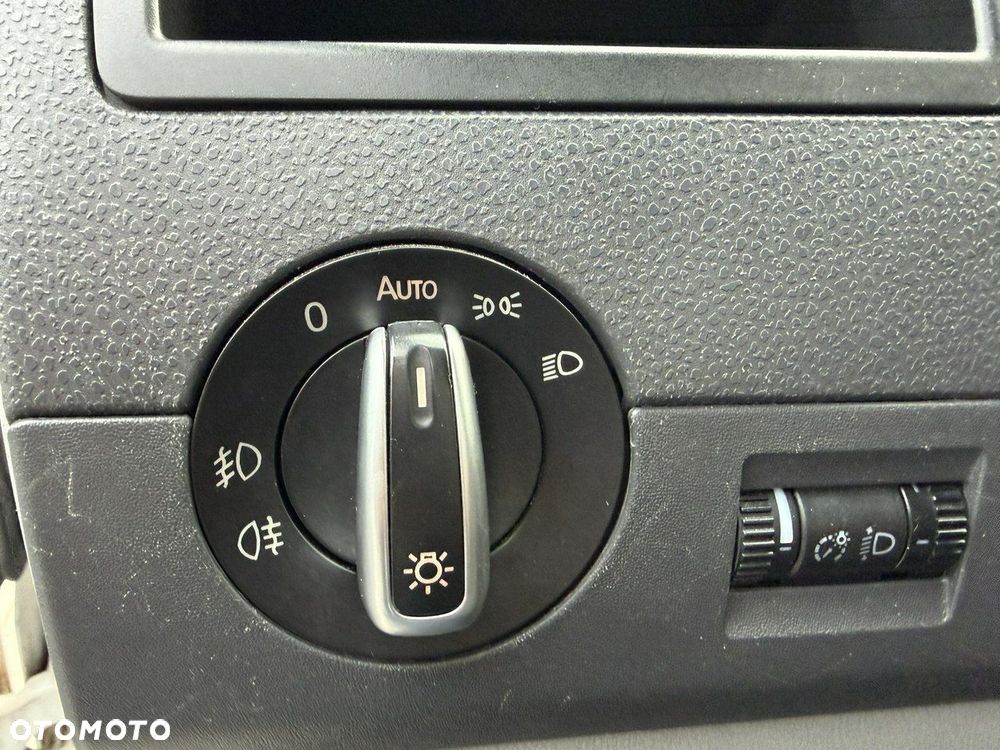 Volkswagen Transporter - 17