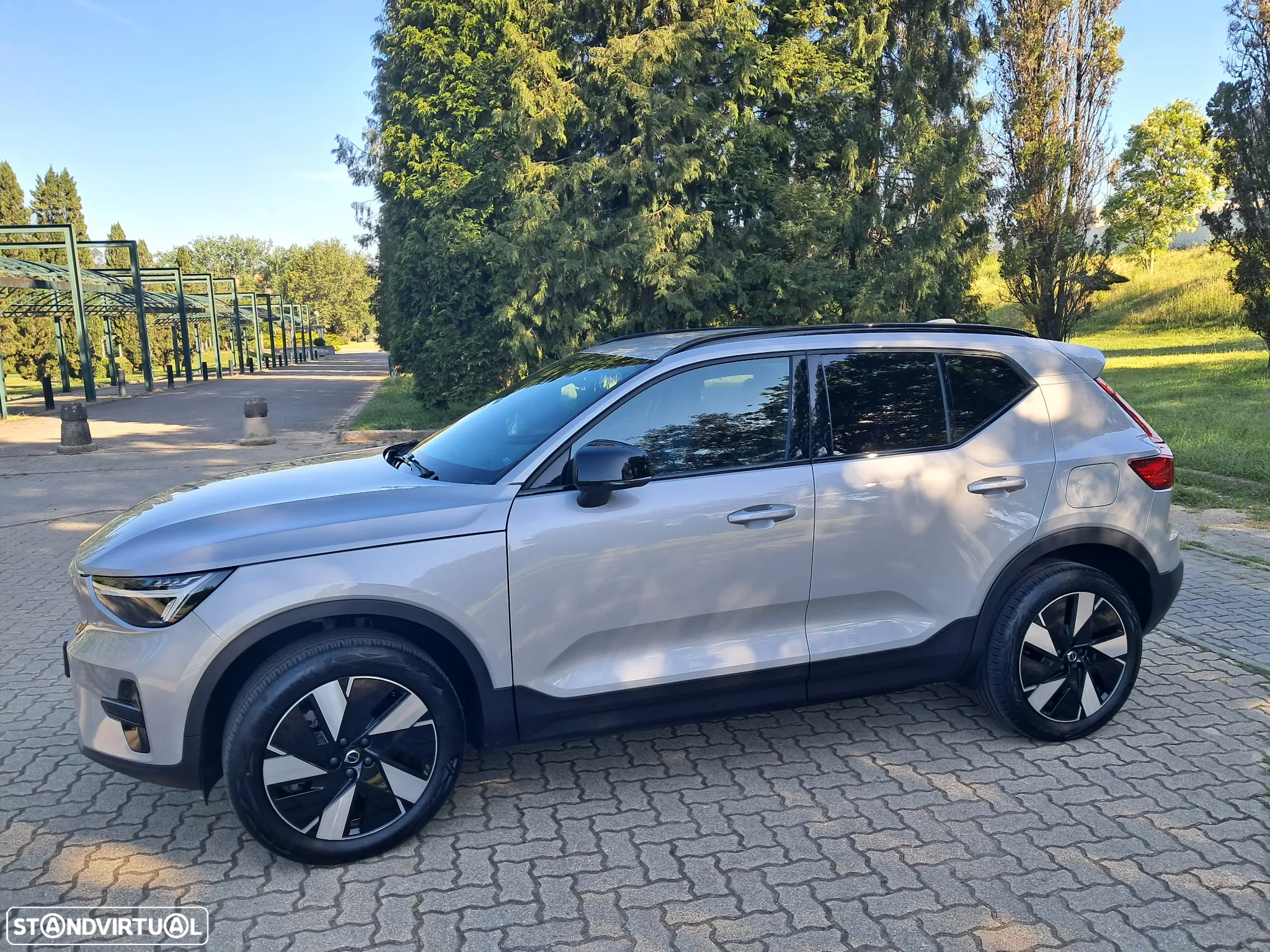 Volvo XC 40 Recharge Core - 6