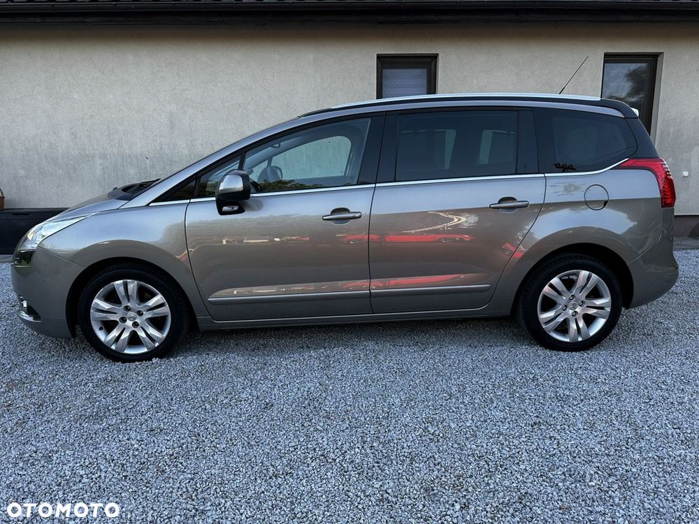 Peugeot 5008 HDI FAP 150 Allure - 3