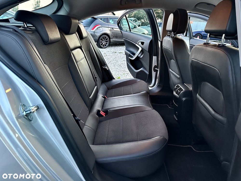 Opel Insignia 2.0 CDTI ecoFLEX Selection - 18