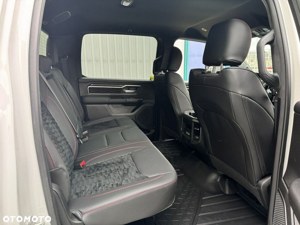 RAM 1500 - 22