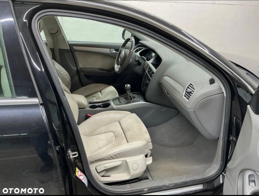 Audi A4 Avant 1.8 TFSI Ambiente - 4