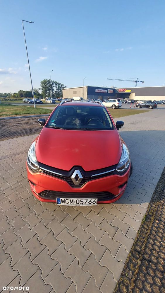 Renault Clio - 12